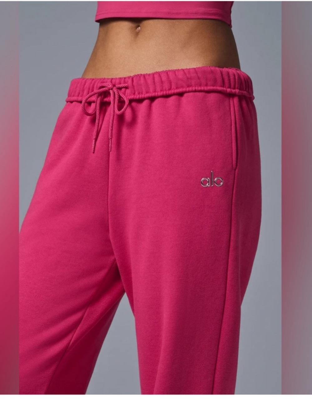 Alo Yoga Women’s Bright Pink Accolade Sweatpants XXS